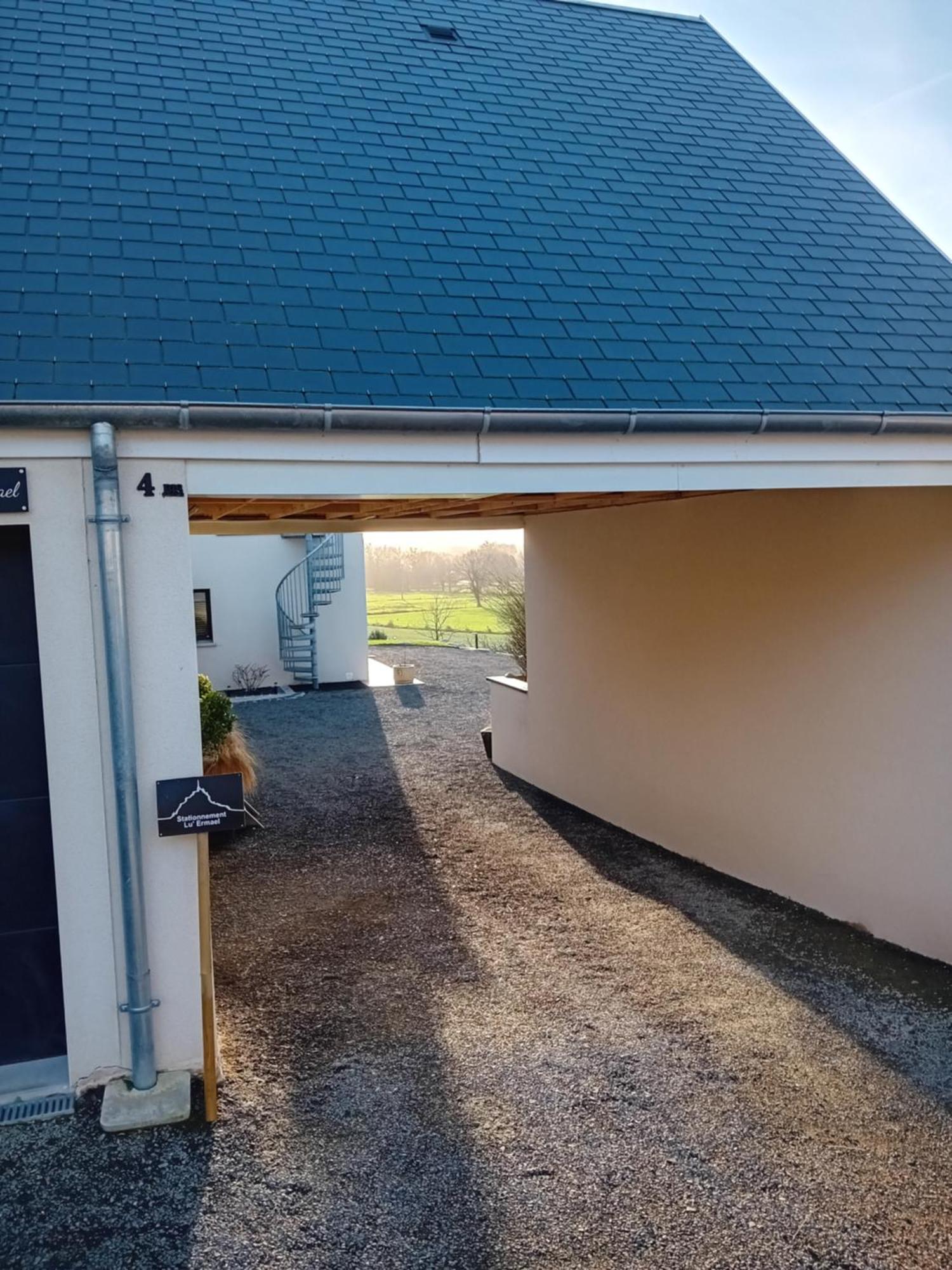 Appartement Lu'Ermael Avec Vue Mont Saint Michel Courtils Eksteriør billede